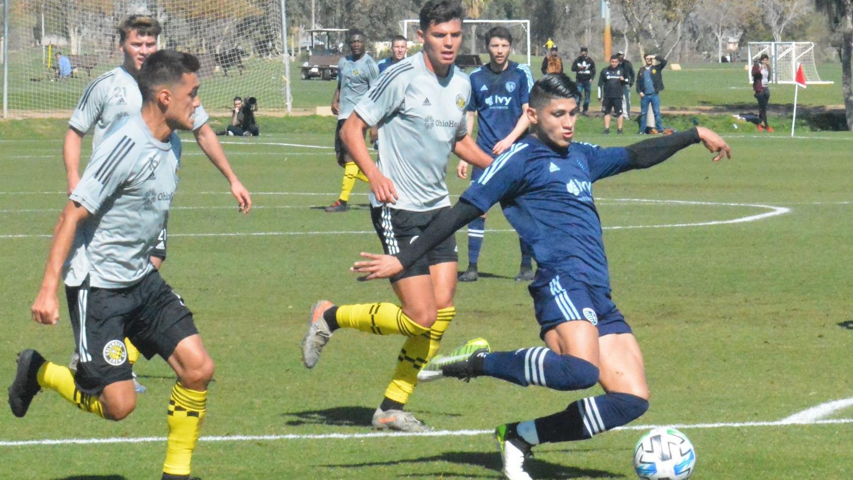 Entrevista con Alan Pulido, de visita en ճܳó para la Copa del Sol